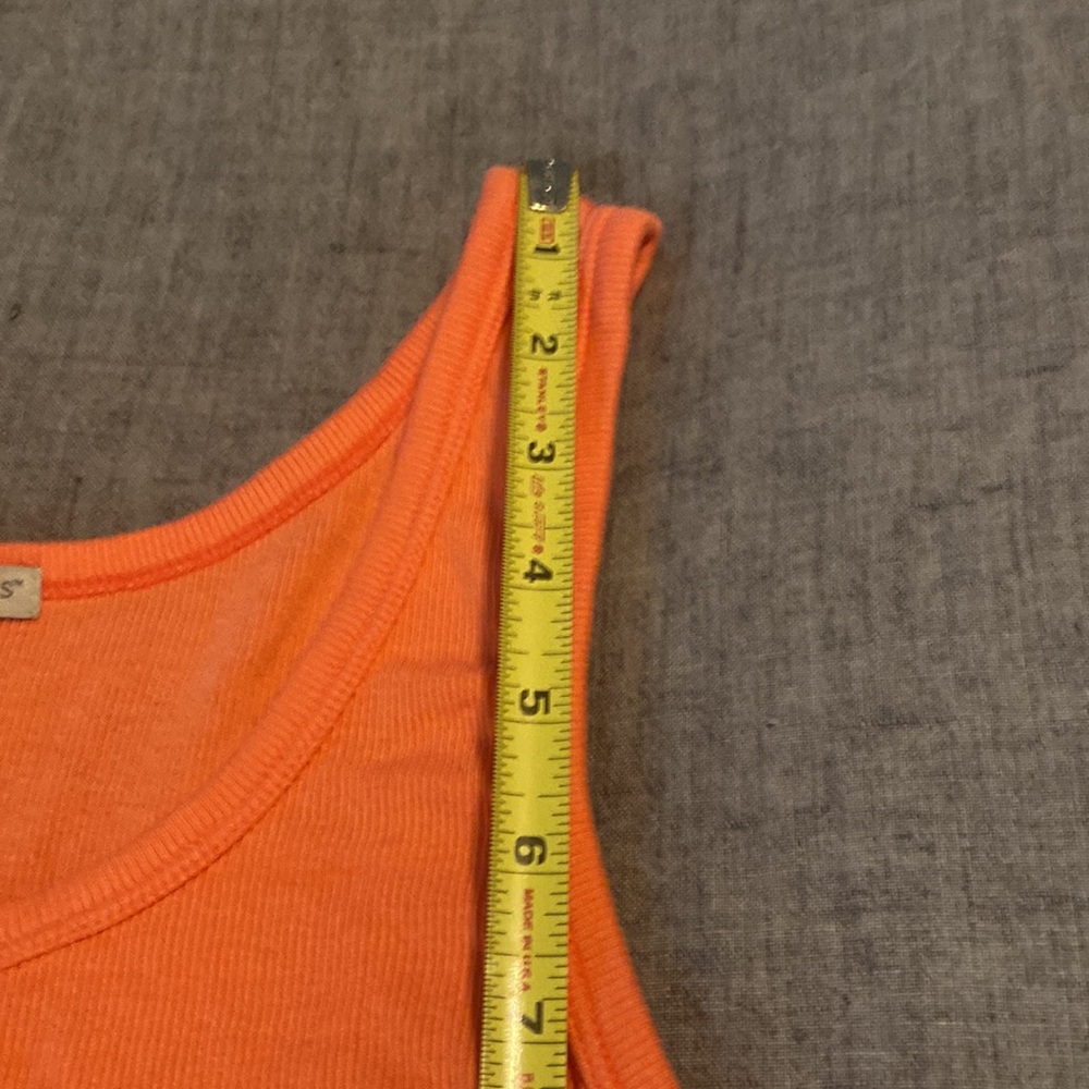 Tank Top - Picture 4 of 5